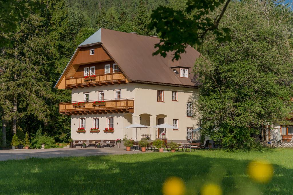 Bio-Holzhaus Und Landhaus Heimat 람자우 암 다흐스타인 외부 사진
