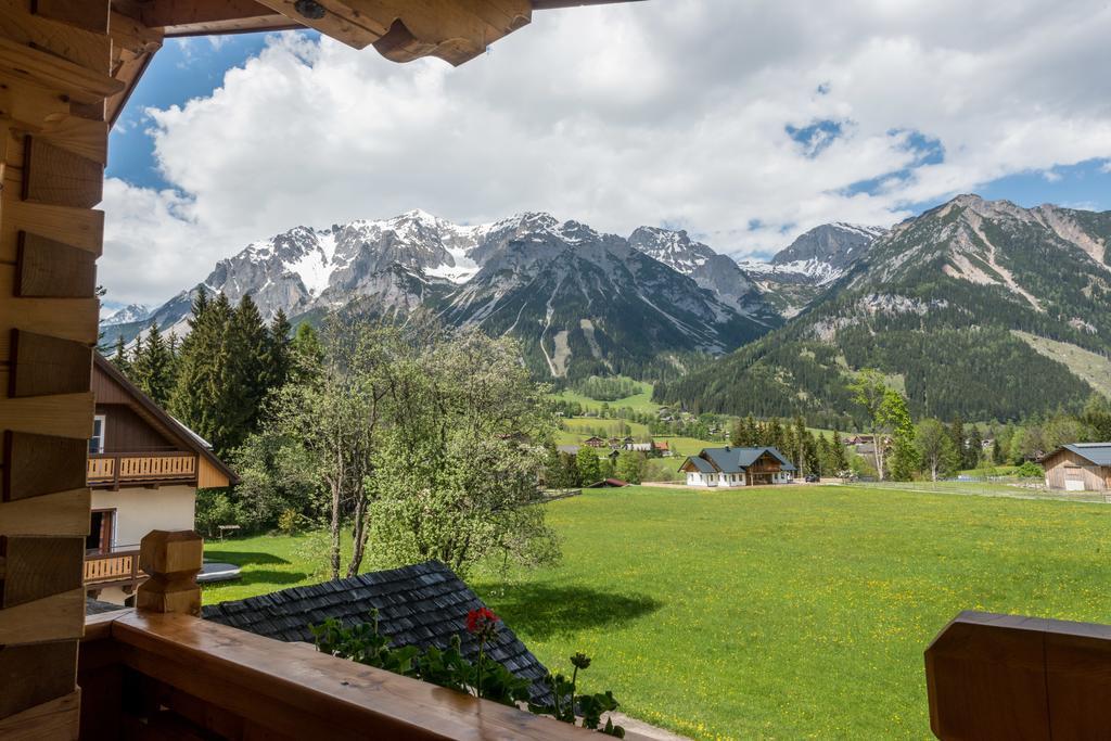 Bio-Holzhaus Und Landhaus Heimat 람자우 암 다흐스타인 외부 사진